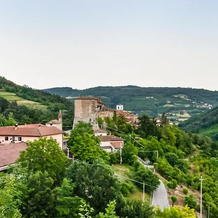 Italianway - Castello Di * Borgomale