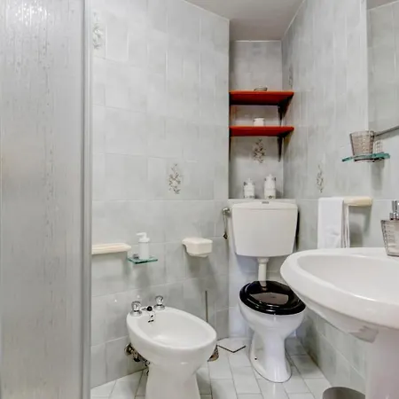 Italianway - Castello Di Apartamento *